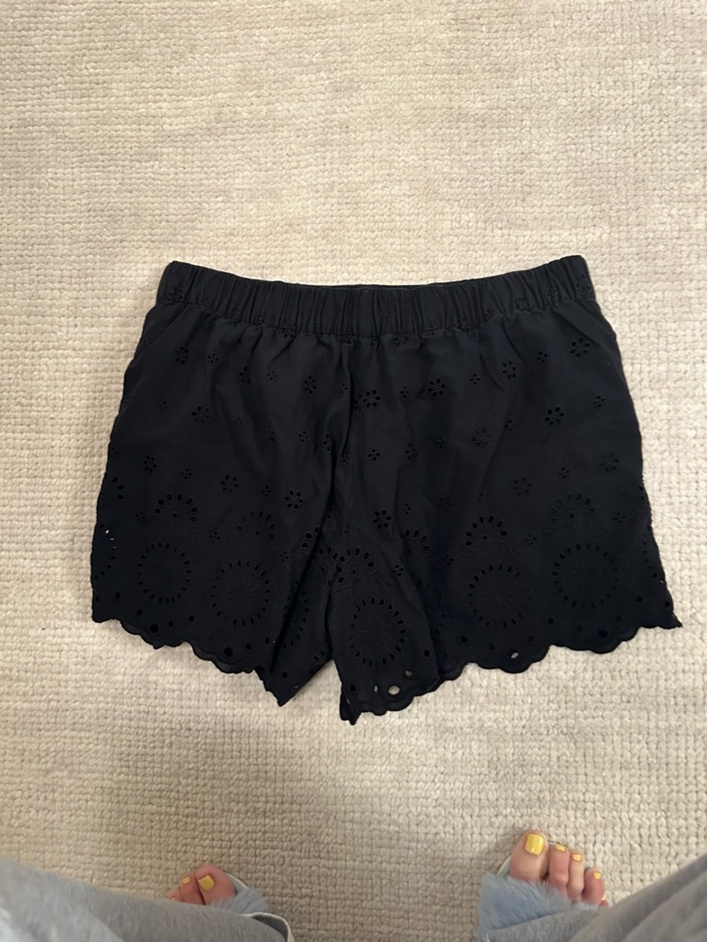 LOFT Black Eyelet Scalloped Pull on Shorts - Picture 5 of 5